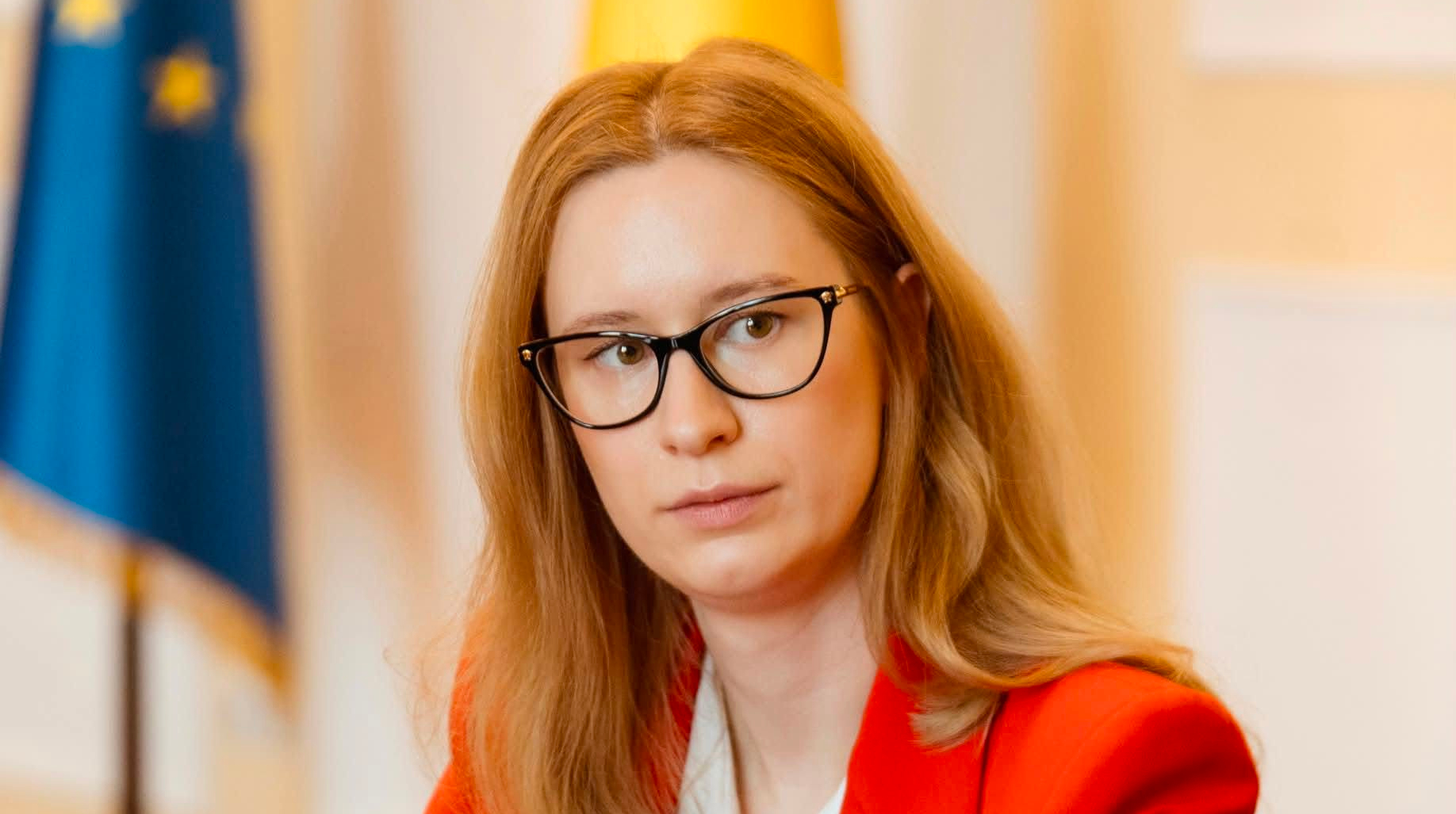 Дефіцит державного бюджету та режим жорсткої економії в Україні: уряд шукає ресурси для оборони