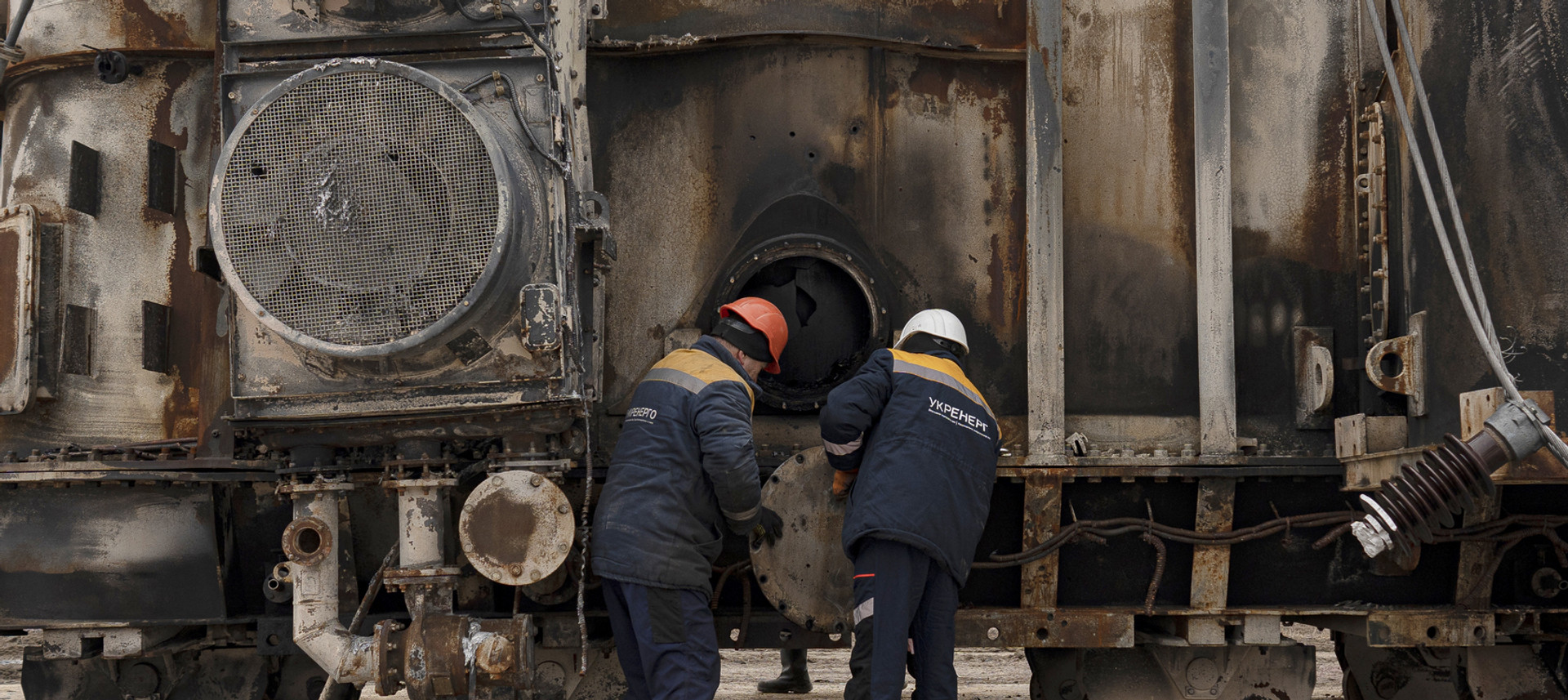 Друга зима під обстрілами: наскільки енергетика готова до зими