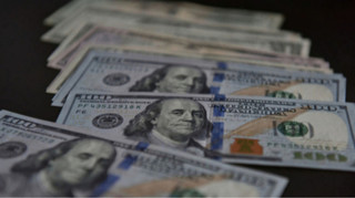 Курс долара встановить черговий історичний рекорд щодо гривні