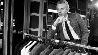 Armani может разделить 15-процентную долю между L'Oreal, LVMH и EssilorLuxottica