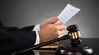 Водій нардепа Лабазюка отримав підозру за відмову свідчити