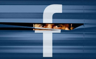 Facebook відповідає на незручні запитання. Про підслуховування, перегляд повідомлень і використання особистих даних