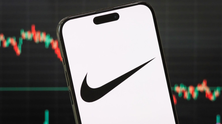 Акції Nike різко підскочили: причини