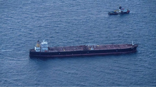 Танкеры с нефтью РФ застряли в море после отказа заводов Индии от ресурса страны