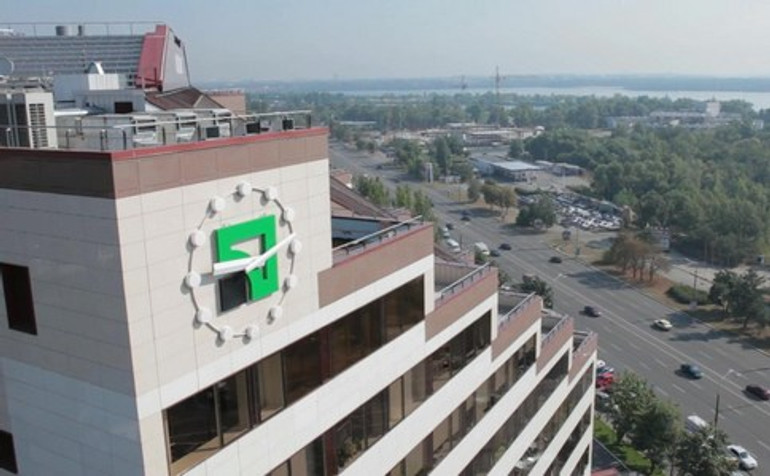 НАБУ проводит обыски в главном офисе Приватбанка