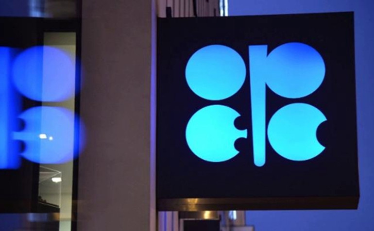 Страны ОПЕК+ договорились об увеличении добычи нефти