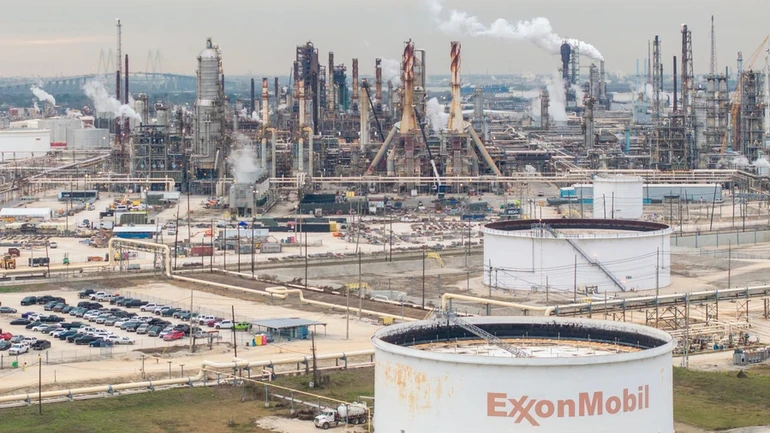 ExxonMobil будет добывать нефть и газ из сланцевых месторождений в Азербайджане