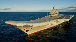 Единственный авианосец флота РФ хотят списать на металлолом после семи лет ремонта
