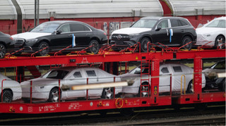 В Украине на четверть вырос спрос на бензиновые авто: самые популярные модели сентября