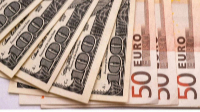 Курс доллара установит очередной исторический рекорд относительно гривны