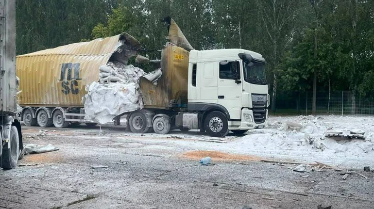 В Черниговской области россияне нанесли удар по предприятиям и АЗС