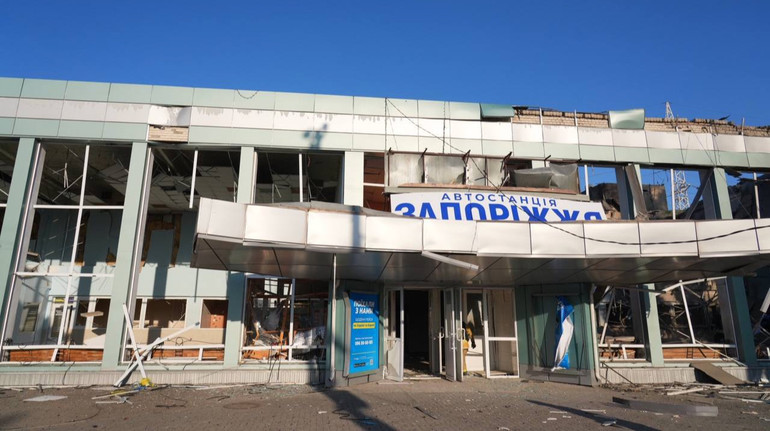 В Запорожье появится мобильный автовокзал вместо разрушенного в результате обстрела