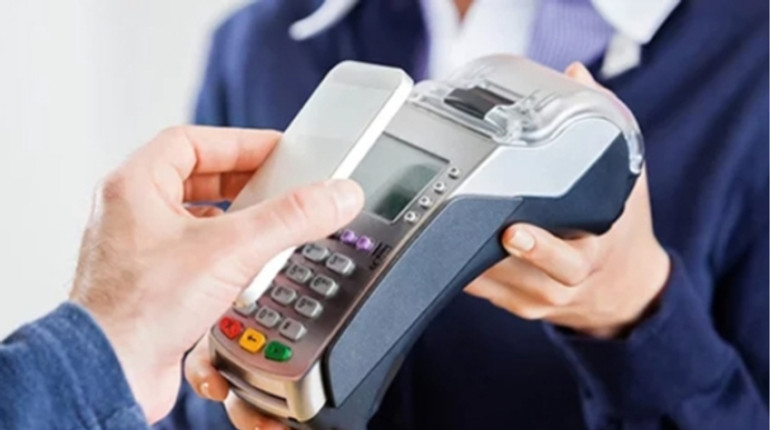 За год касс в смартфоне стало больше на 19% – исследования