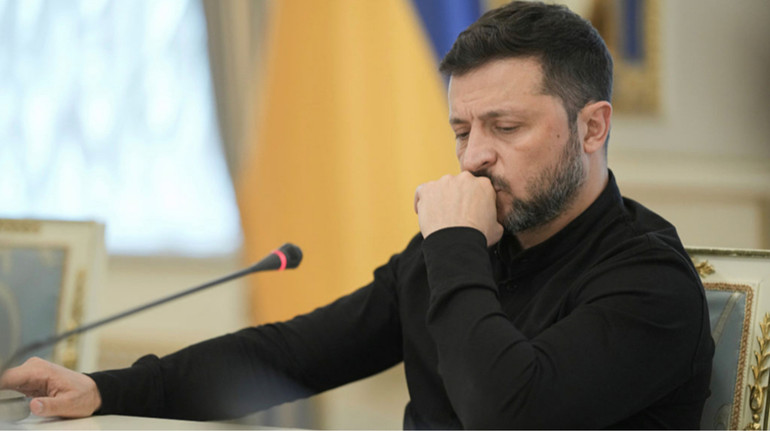 Зеленський звільнив з посад двох членів Нацкомісії з цінних паперів