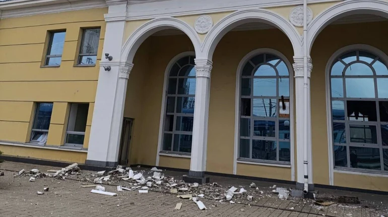 Враг атаковал железную дорогу Славянска, есть раненые