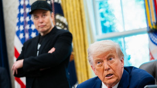 Tesla может потерять поддержку правительства США: угрозы Трампа обвалили акции