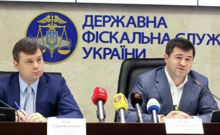 Стало відомо, за що депутати хочуть звільнити Насірова та Білана
