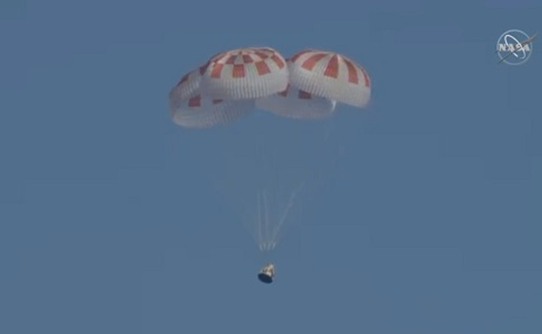 Космічний корабель SpaceX відстикувався від МКС та повернувся на Землю