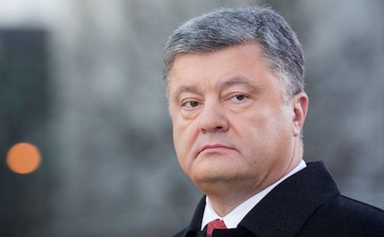 Порошенко розповів, що буде з Коломойським у разі неповернення кредитів Приватбанку