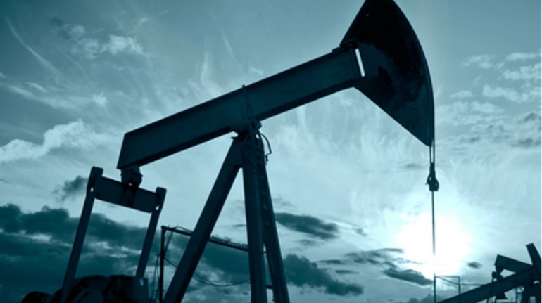 Цены на нефть немного укрепились перед решением ОПЕК+