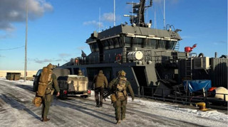 Естонія затримала контейнеровоз з російським екіпажем через підозру у контрабанді