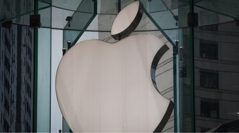 Акции Apple растут на новостях об инвестициях в США