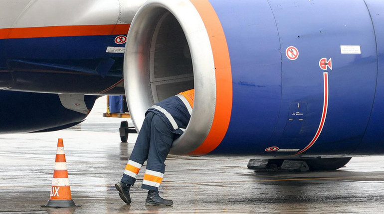 В России за неделю десять раз ломались двигатели самолетов: среди них - Победа