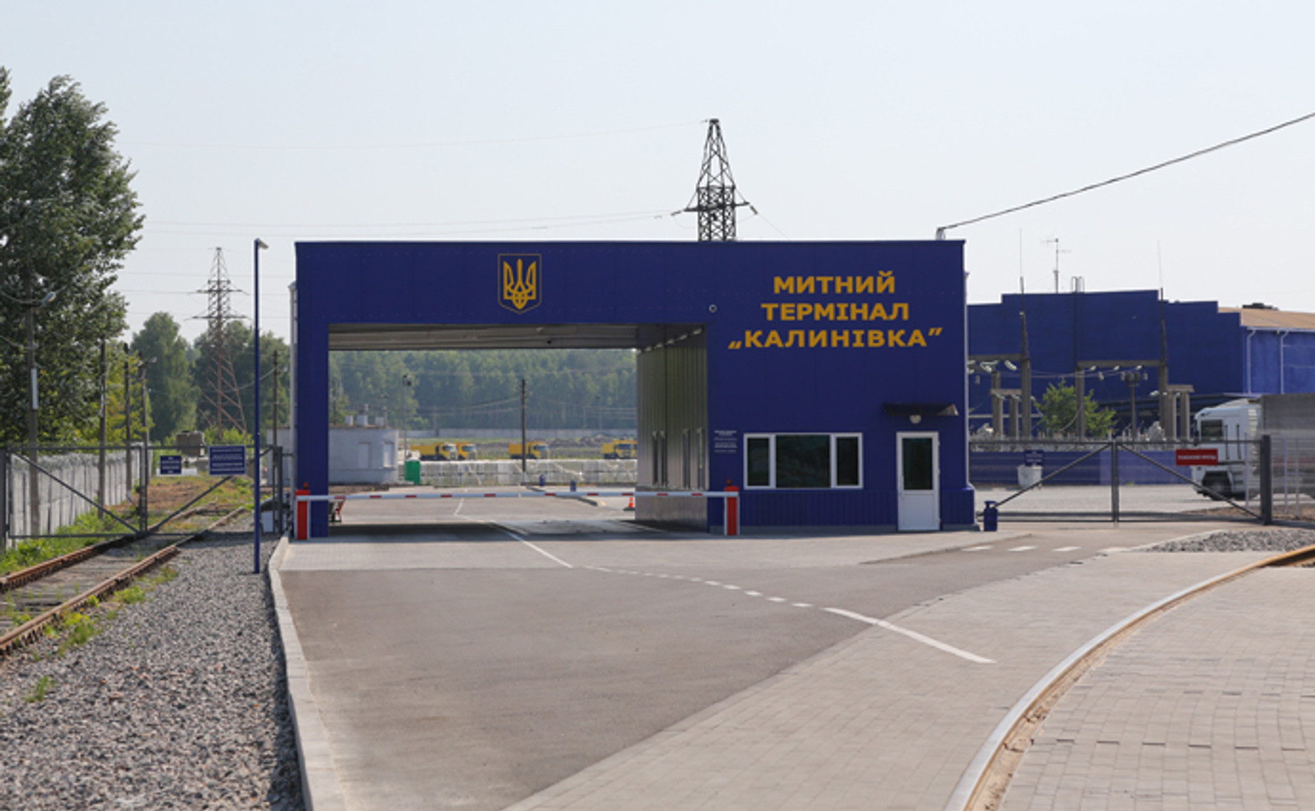 Як працює єдине вікно на одному з найкращих митних терміналів країни Калинівка