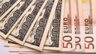 Нацбанк показав курс долара і євро на середу 19 листопада