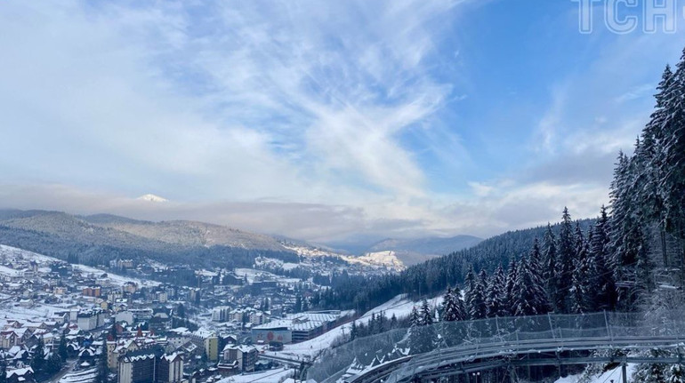 Податкова перевірила курорти на Франківщині та виявила нелегальний готель