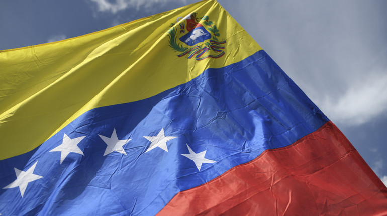Нефтегиганты США требуют гарантий перед инвестициями в Венесуэлу