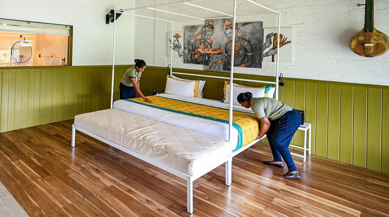 В Украине уменьшается количество предложений работы: какие вакансии сокращают существеннее всего