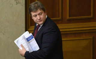 Планы изменились: зачем Украина возвращается на внешние рынки долга