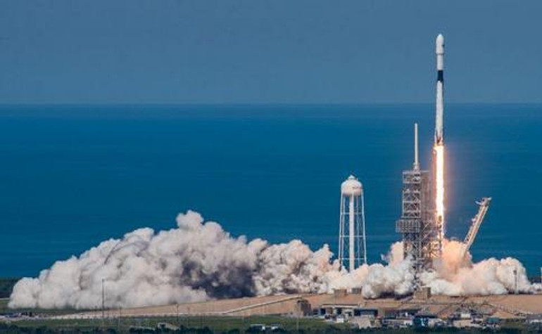 SpaceX запустив найпотужнішу модифікацію ракети Falcon 9