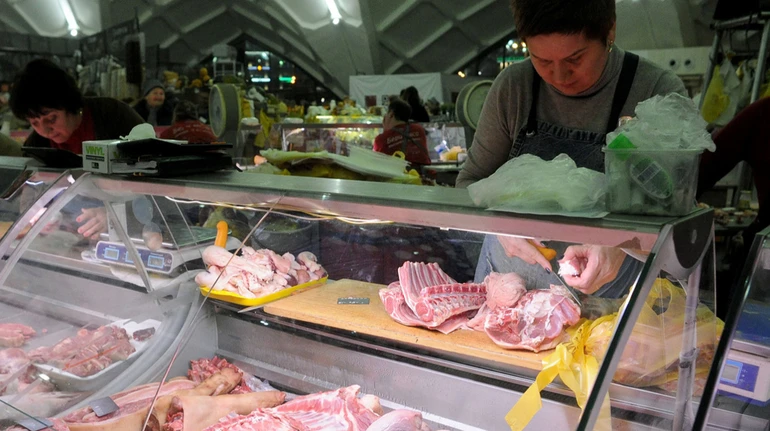 В России существует огромный теневой рынок просроченных продуктов – российские СМИ