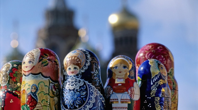 Российская экономика задыхается от войны - Bloomberg