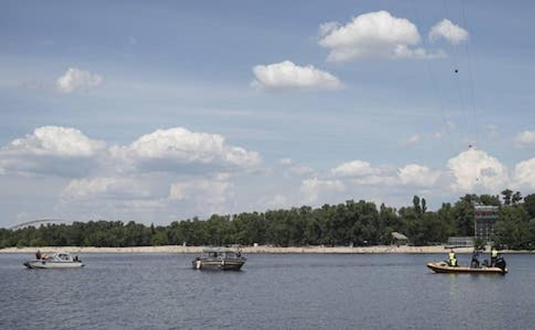 КМДА звернеться до поліції щодо діяльності компанії, яка експлуатує атракціон через Дніпро