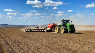 Аграрии обеспечены горючим на месяц - СМИ