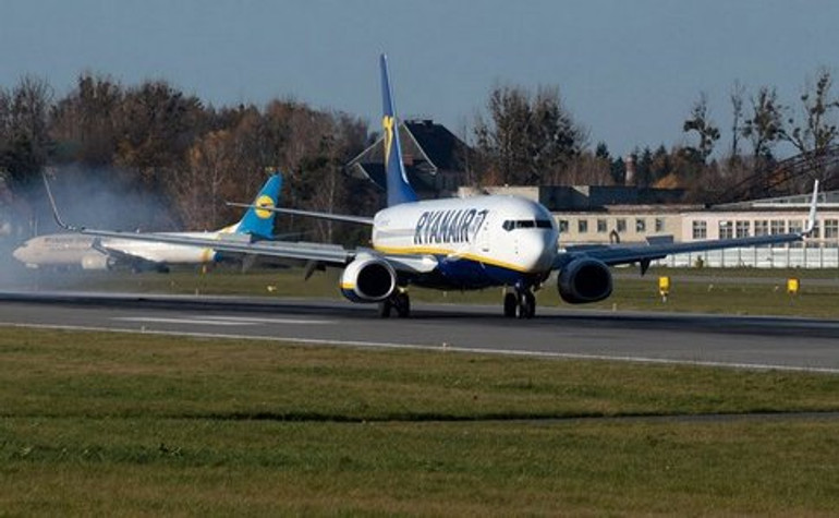 Ryanair запустить рейси з Києва до Афін, Манчестера та Дубліна