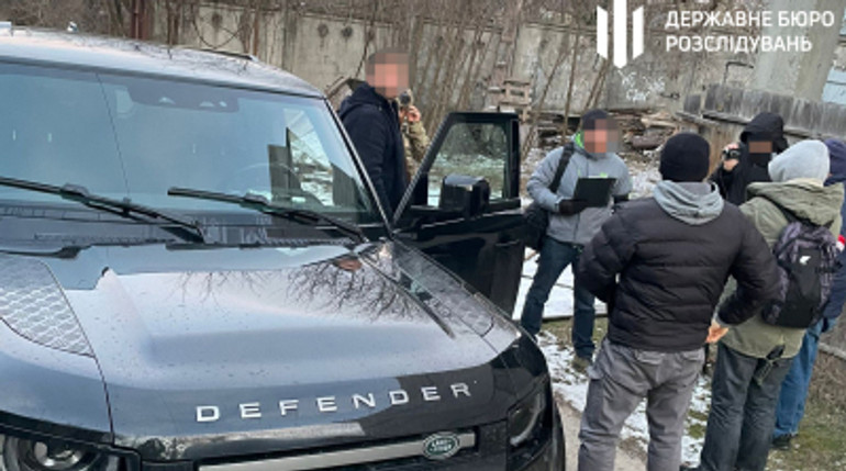 Чиновника КРАІЛ затримало ДБР за сприяння роботі онлайн-казино, яке відмивало російські гроші