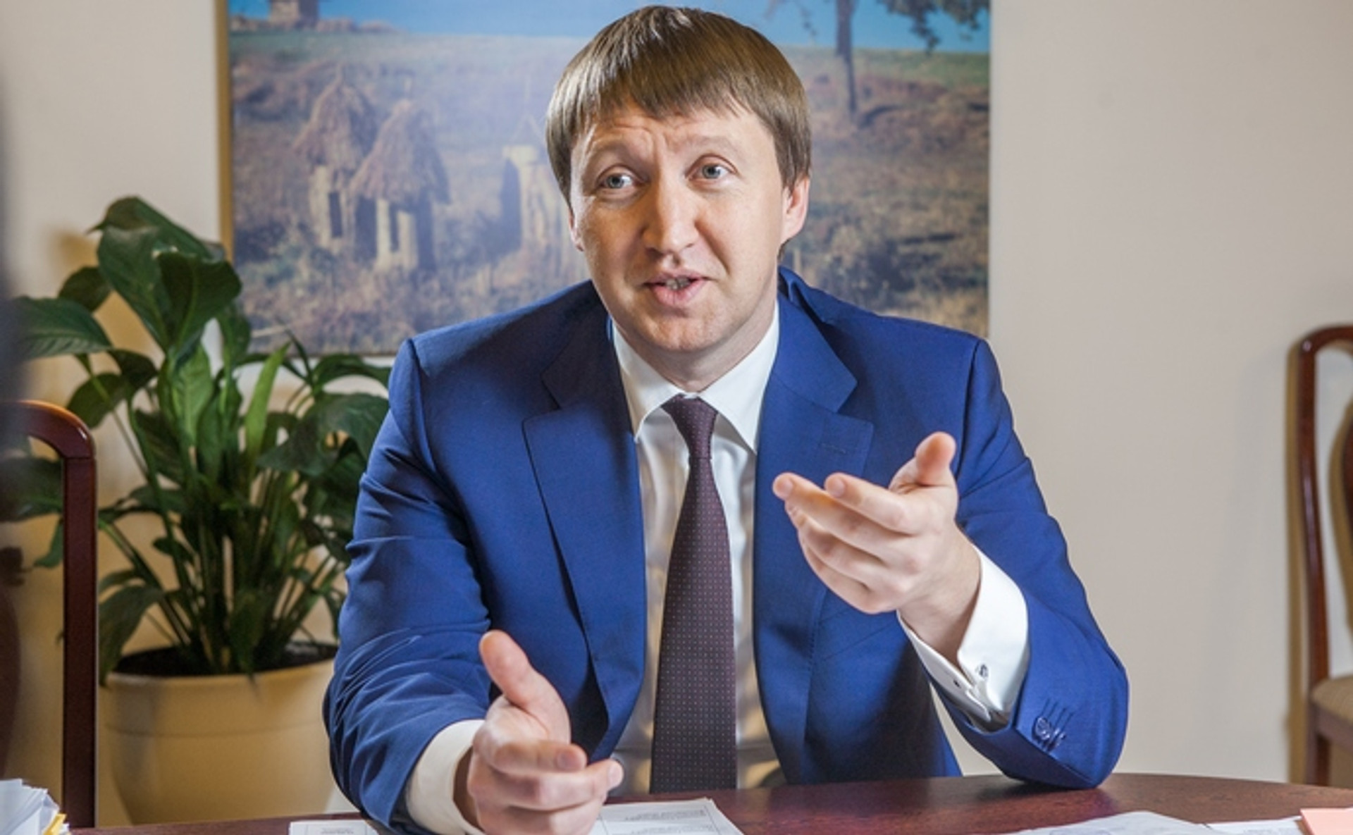 Тарас Кутовий: Які шанси у закону про обіг земель, коли за мораторій голосує 290 депутатів?