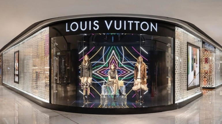 Російський підрозділ Louis Vuitton продовжив оренду в московському офісі: причини