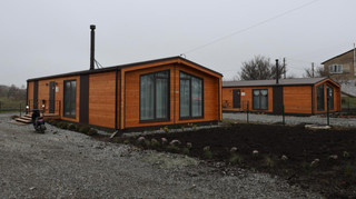 На Миколаївщині побудували нові модульні будинки для переселенців