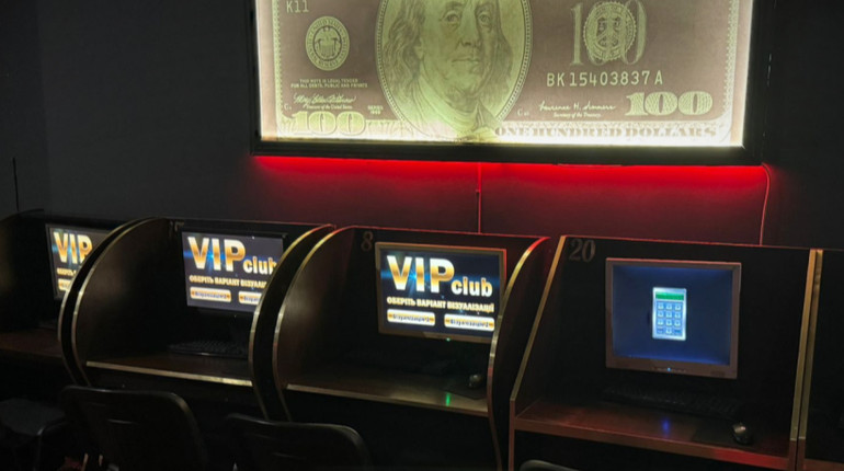 БЭБ заявило о ликвидации 18 подпольных игорных заведений после масштабной операции