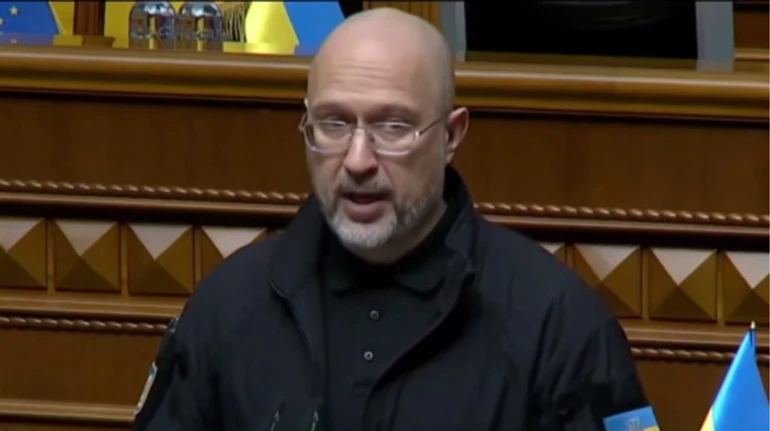 Шмыгаль отчитался в Раде о подготовке Украины к зиме