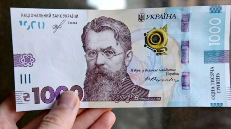 Шмыгаль анонсировал тысячу детям-сиротам в День святого Николая