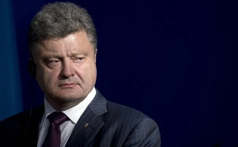 Порошенко озвучив зв'язок між Антикорупційним судом і траншем МВФ