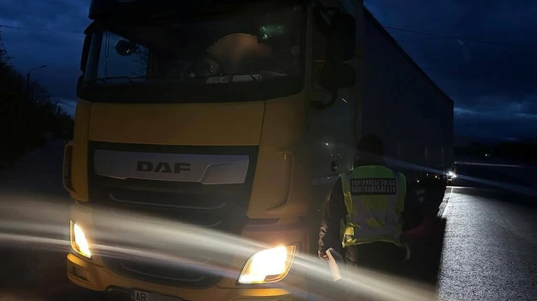 Боротьба з тіньовими перевезеннями: Мінрозвитку оприлюднило законопроєкт