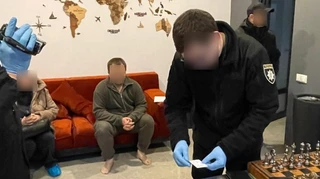 Збитки Укренерго на 447 мільйонів: правоохоронці викрили схему маніпуляцій з електроенергією