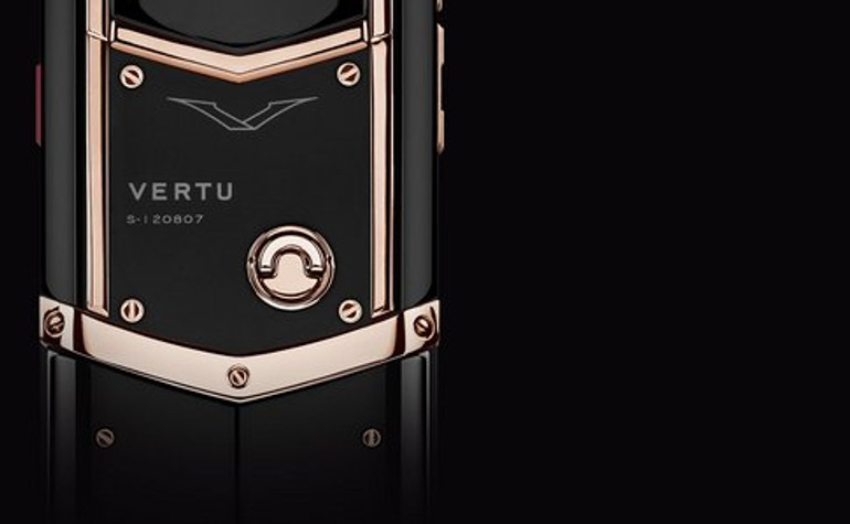 Компания-производитель телефонов Vertu обанкротилась
